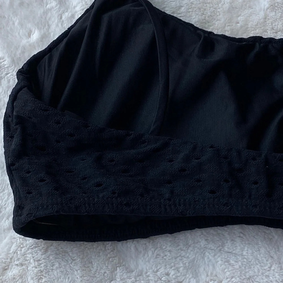 New! Vix x Paula Hermanny tie shoulder textured bikini top 19846 - Picture 3 of 10